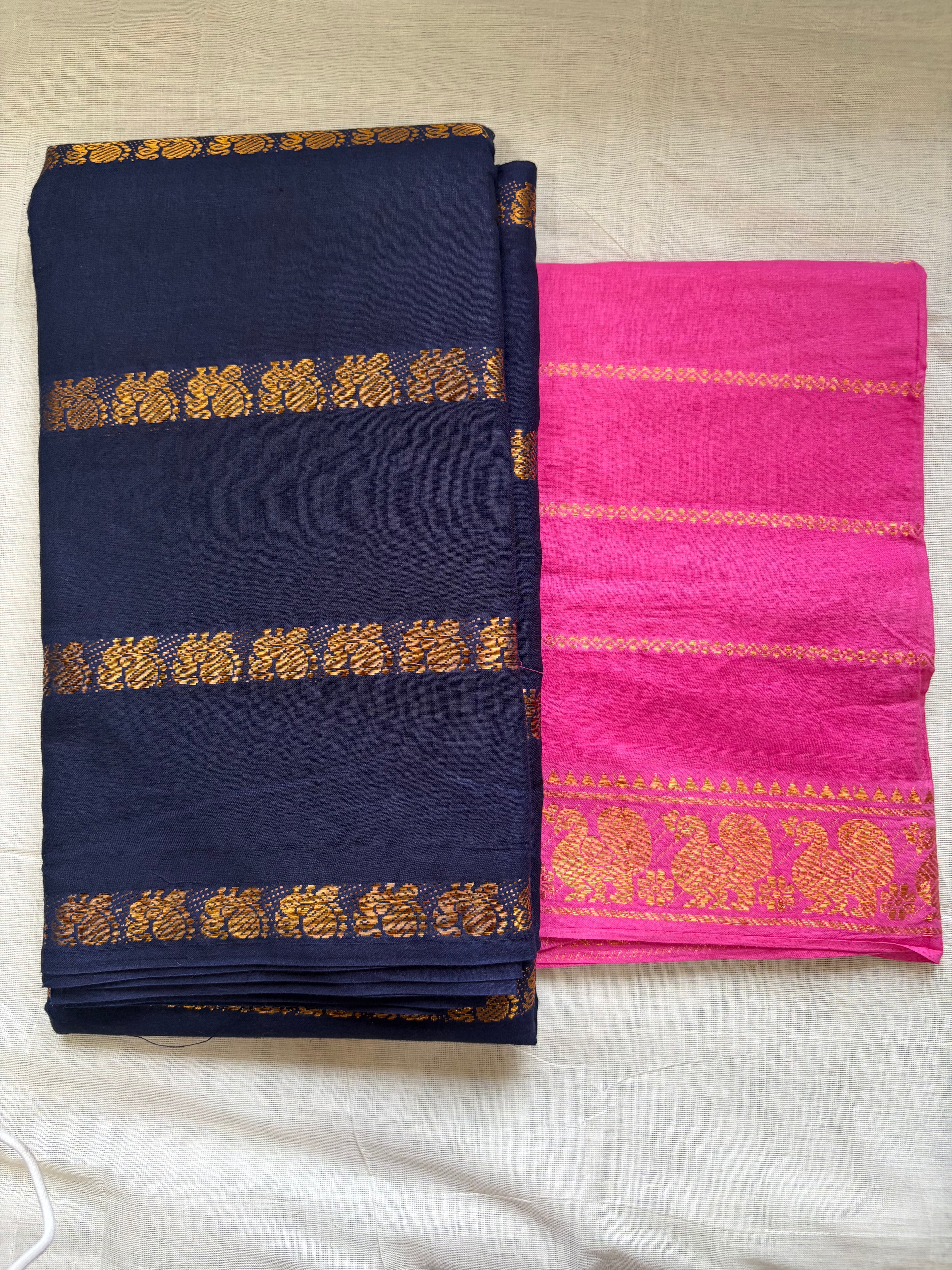 Premium Peacock Veldhaari Sungudi Saree with Contrast Blouse ✨