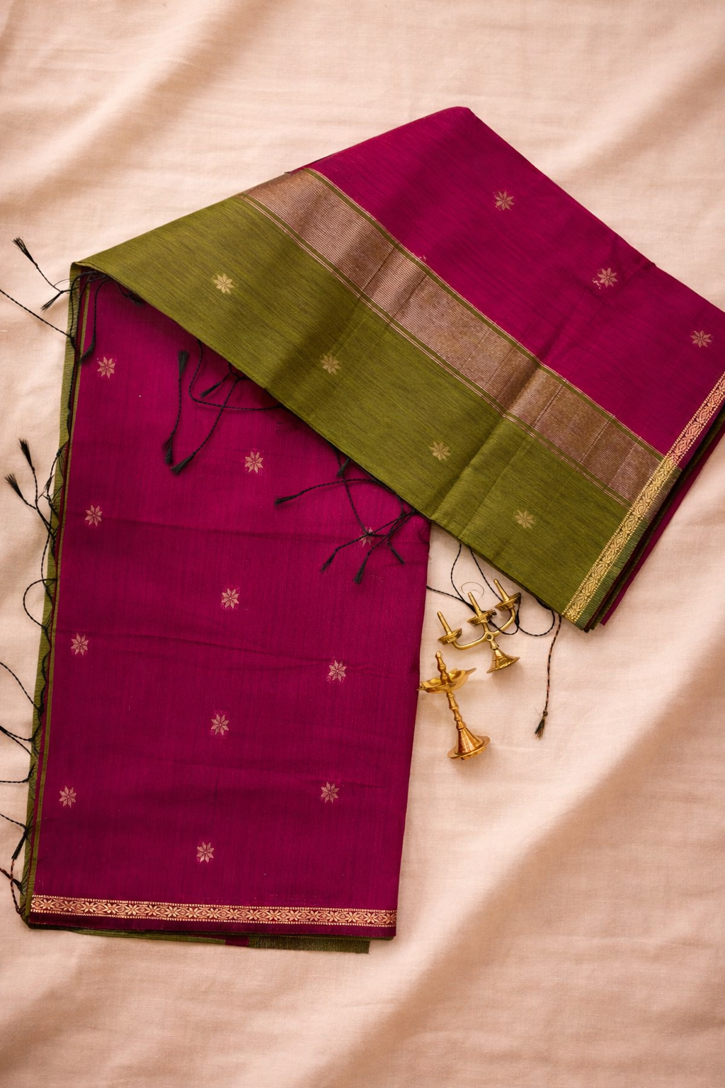 Maheshwari  Silk Cotton Elegance - Rani Pink with Leaf Green