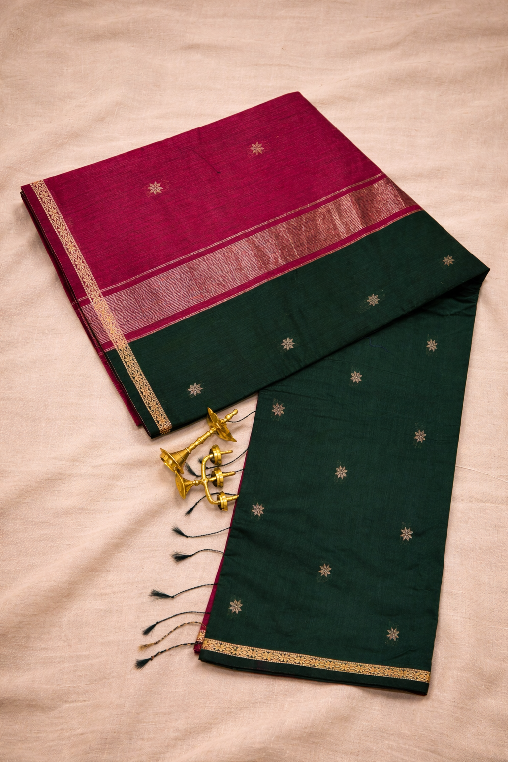 Maheshwari Silk Cotton Elegance - Bottle Green with Rani Pink