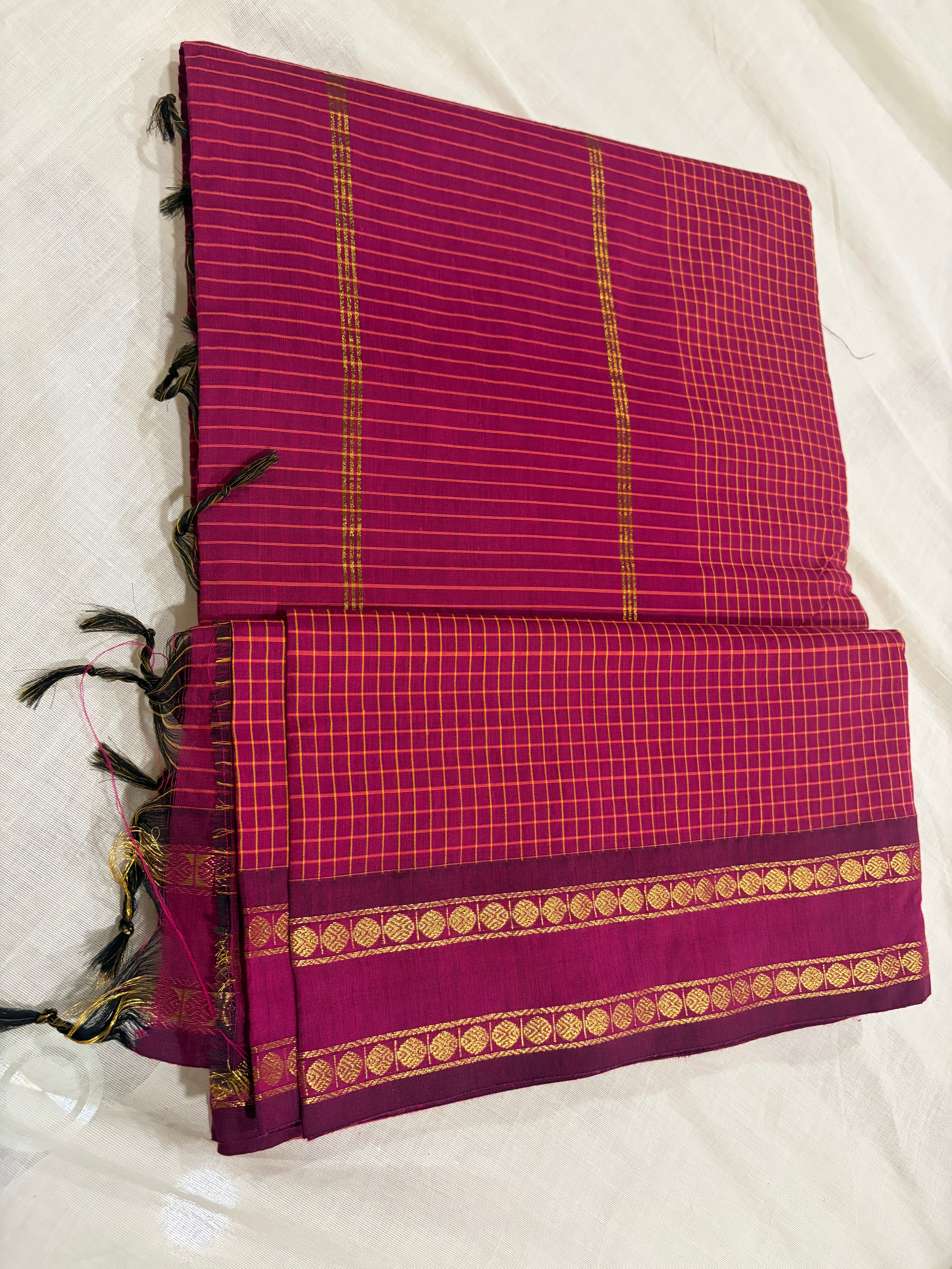 Arani checks Kalyani cotton -magenta