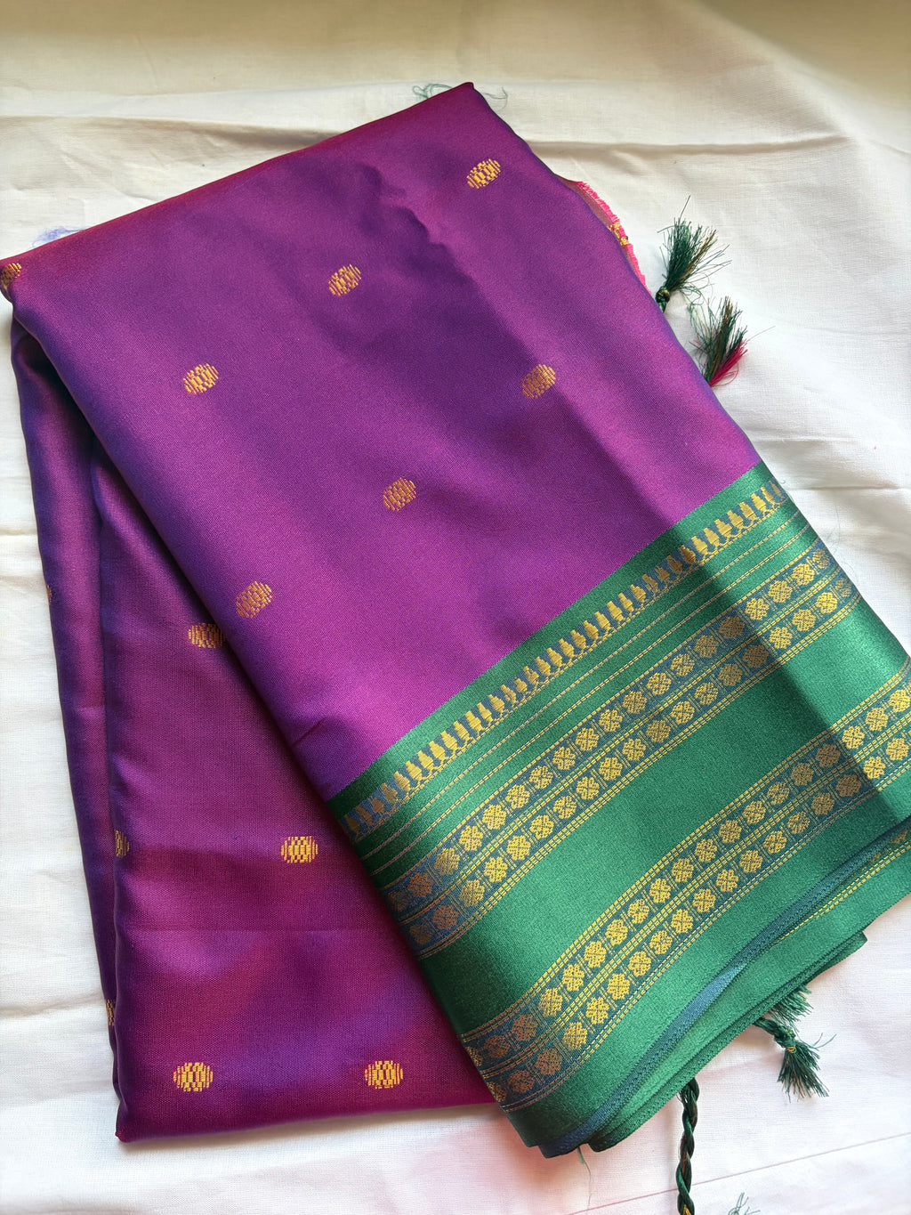 Vintage Semi soft silk with blouse